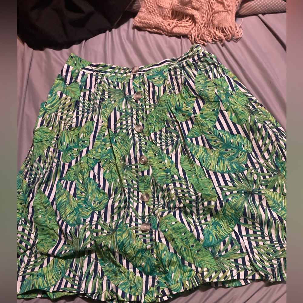 Knee Length skirt
